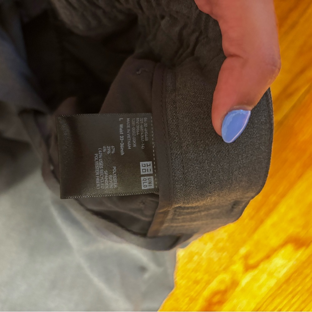 SET OF Men's Black and Gray UNIQLO Trousers - Picture 3 of 4